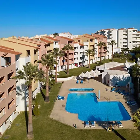 Bellavista Avenida By Beguest מלון דירות