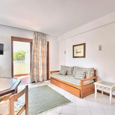 Bellavista Avenida By Beguest אלבופיירה