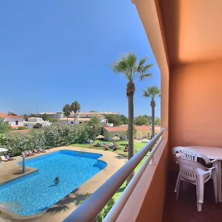 Bellavista Avenida By Beguest מלון דירות אלבופיירה
