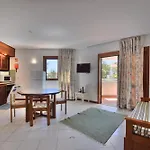 Bellavista Avenida By Beguest شقة فندقية 3*