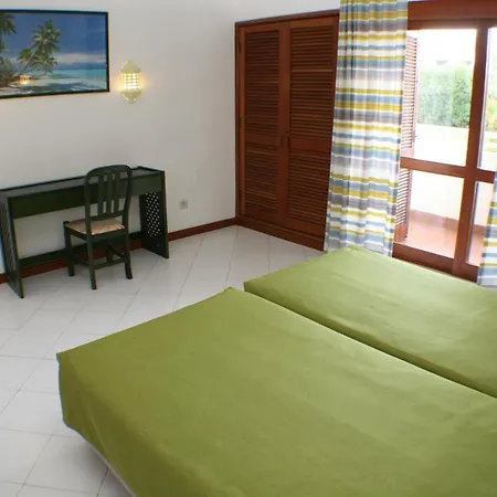 Bellavista Avenida By Beguest