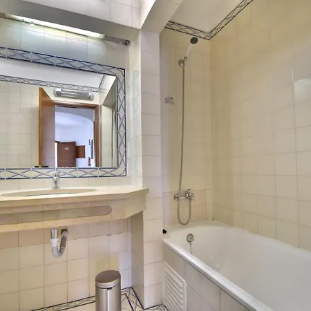 Апарт-готель Bellavista Avenida By Beguest 3*