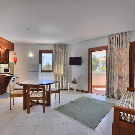 Bellavista Avenida By Beguest Apart Otel 3*