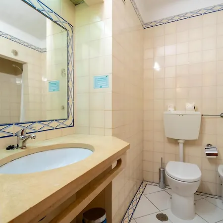 Apartmanhotel Bellavista Avenida By Beguest