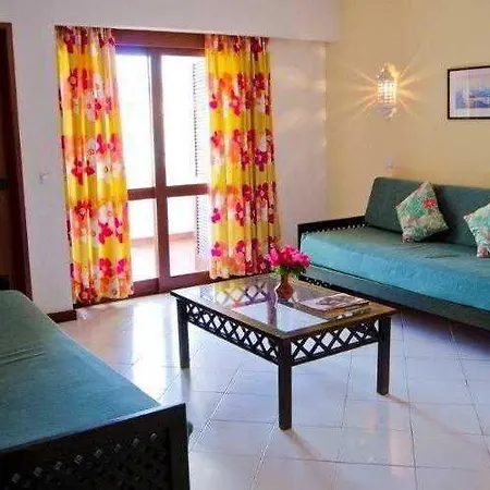 Bellavista Avenida By Beguest 3*